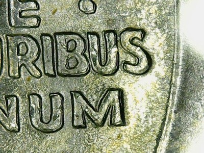 1948-P Franklin Half Dollar DDR FS-801 doubled die reverse showing doubling on E PLURIBUS UNUM lettering
